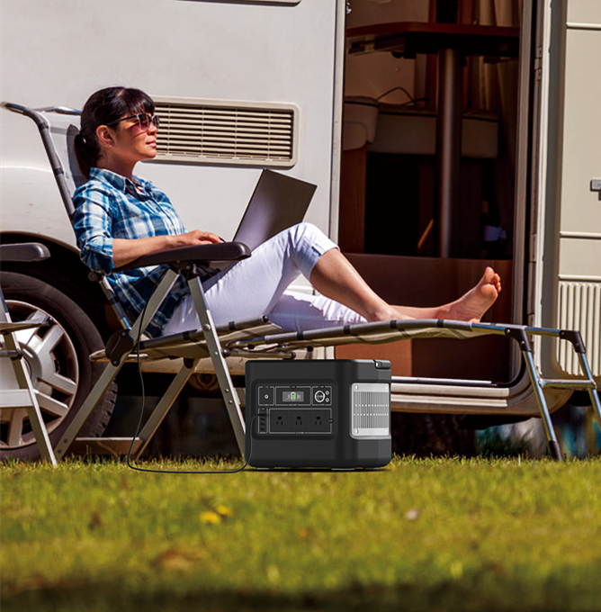 1000 W-os újratölthető napelemes generátor mobil töltéshez